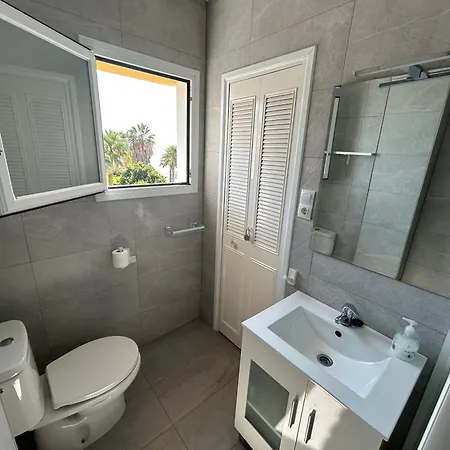 Apartamento En Primera Linea De Playa Torrox Exterior photo