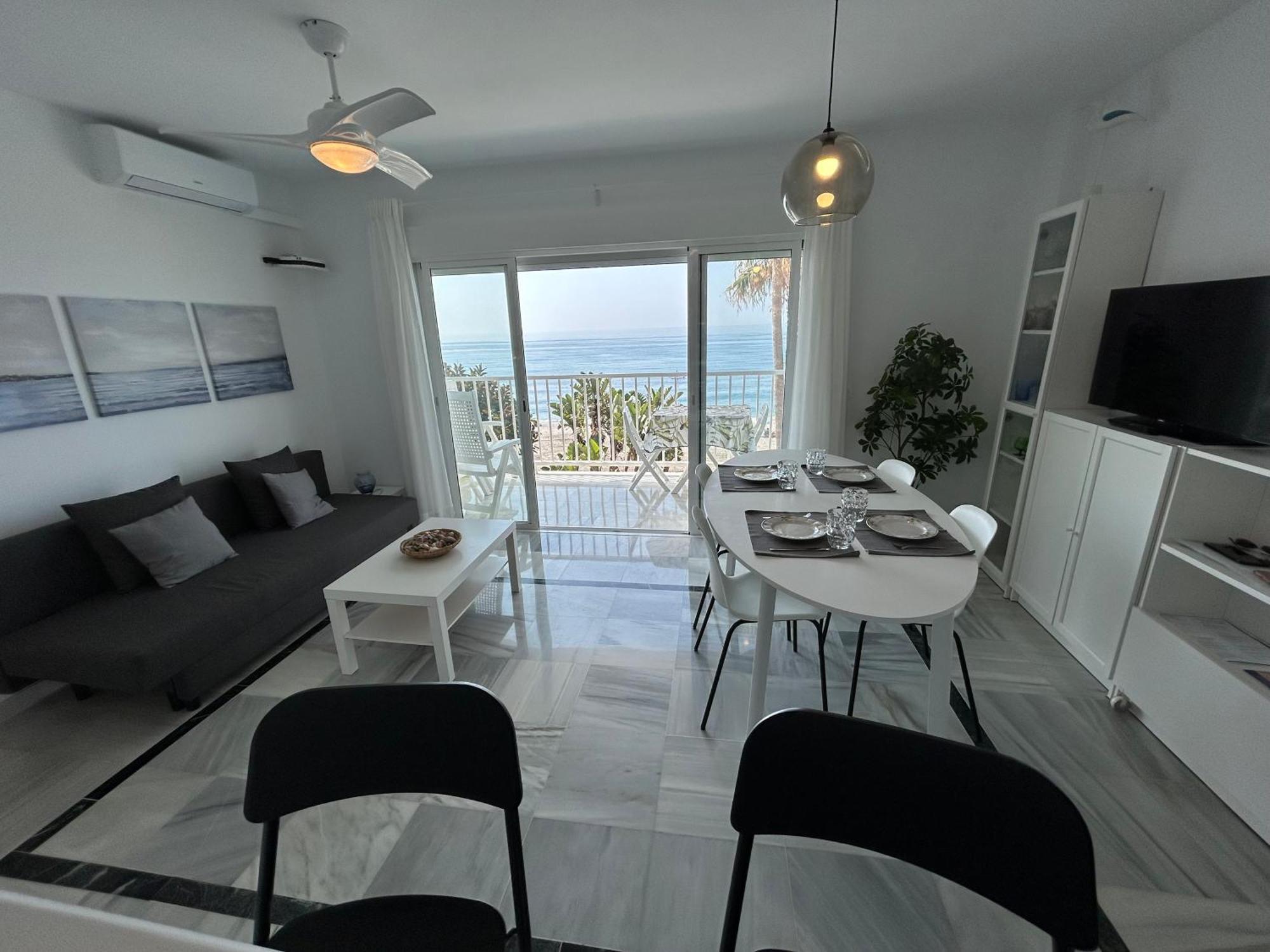 Apartment En Primera Linea De Playa *